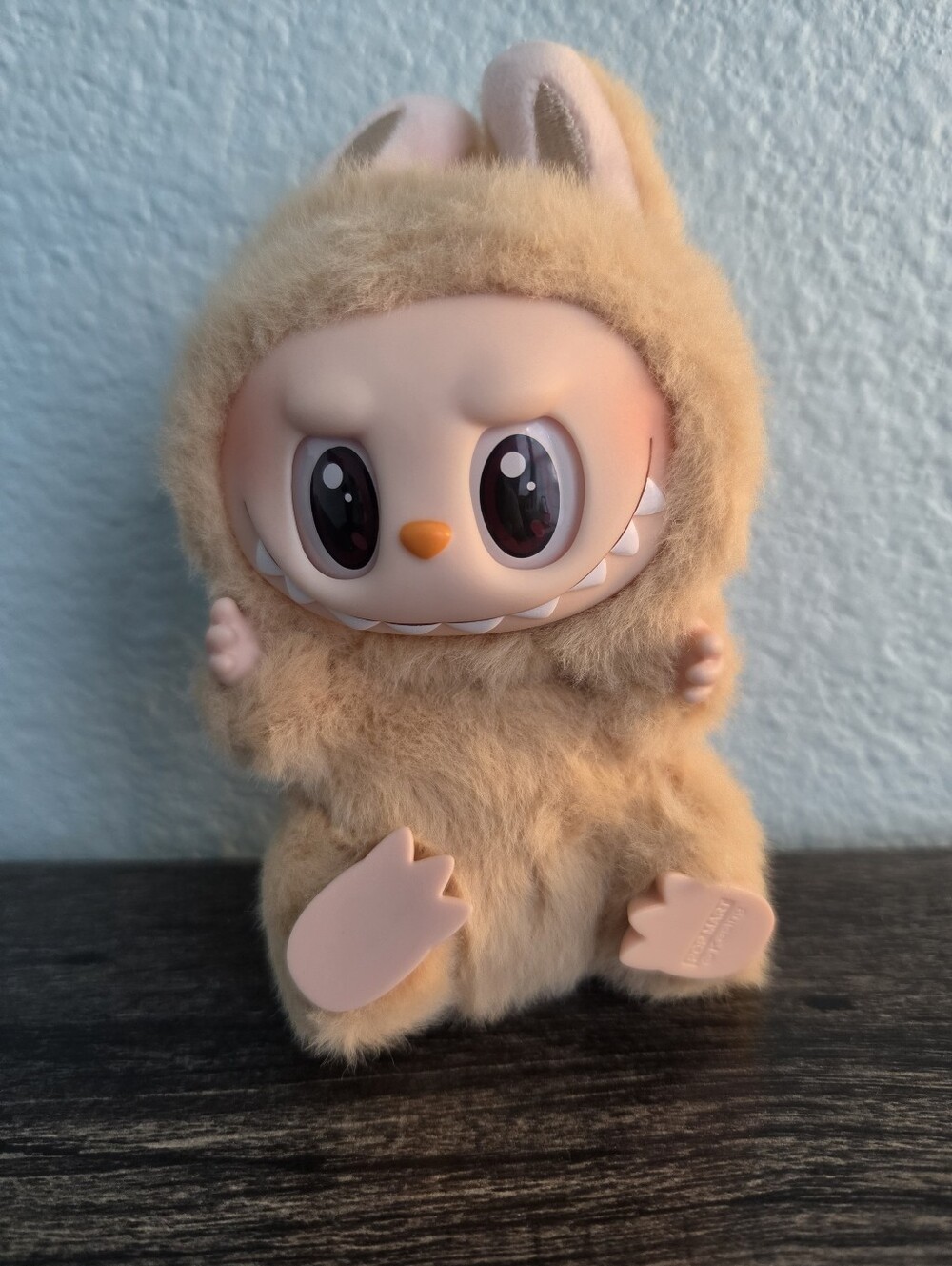 Tan Labubu